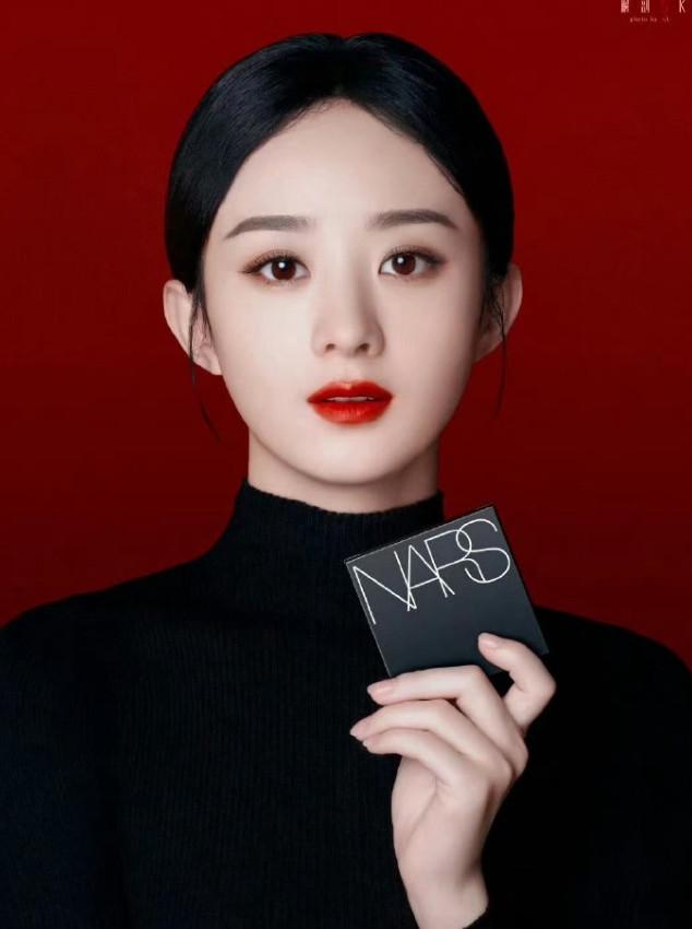 赵丽颖新商务:纪梵希全球彩妆代言人即将预热