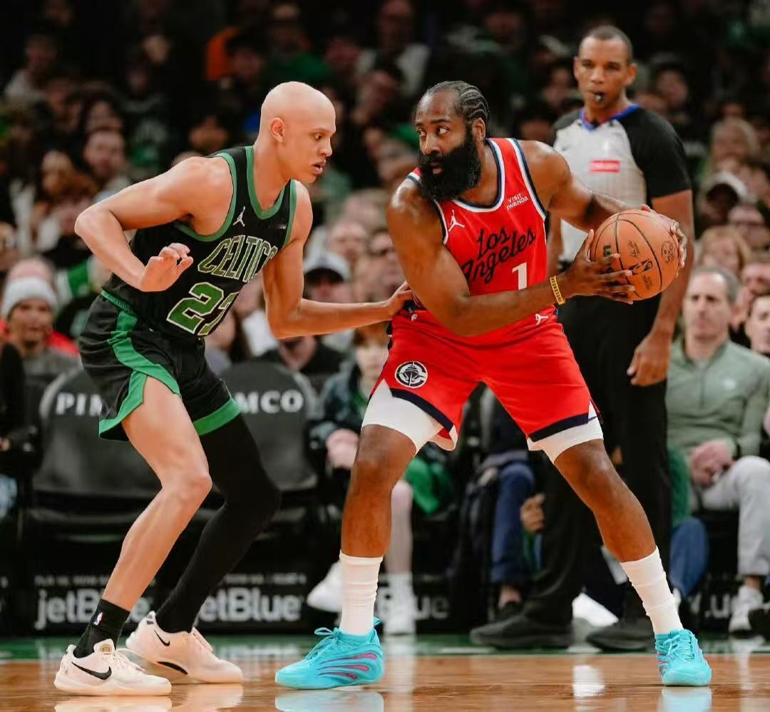 选择大于努力：哈登、威少难求一胜，兰特又在准备冲冠了。今日快船惜败凯尔特人，哈