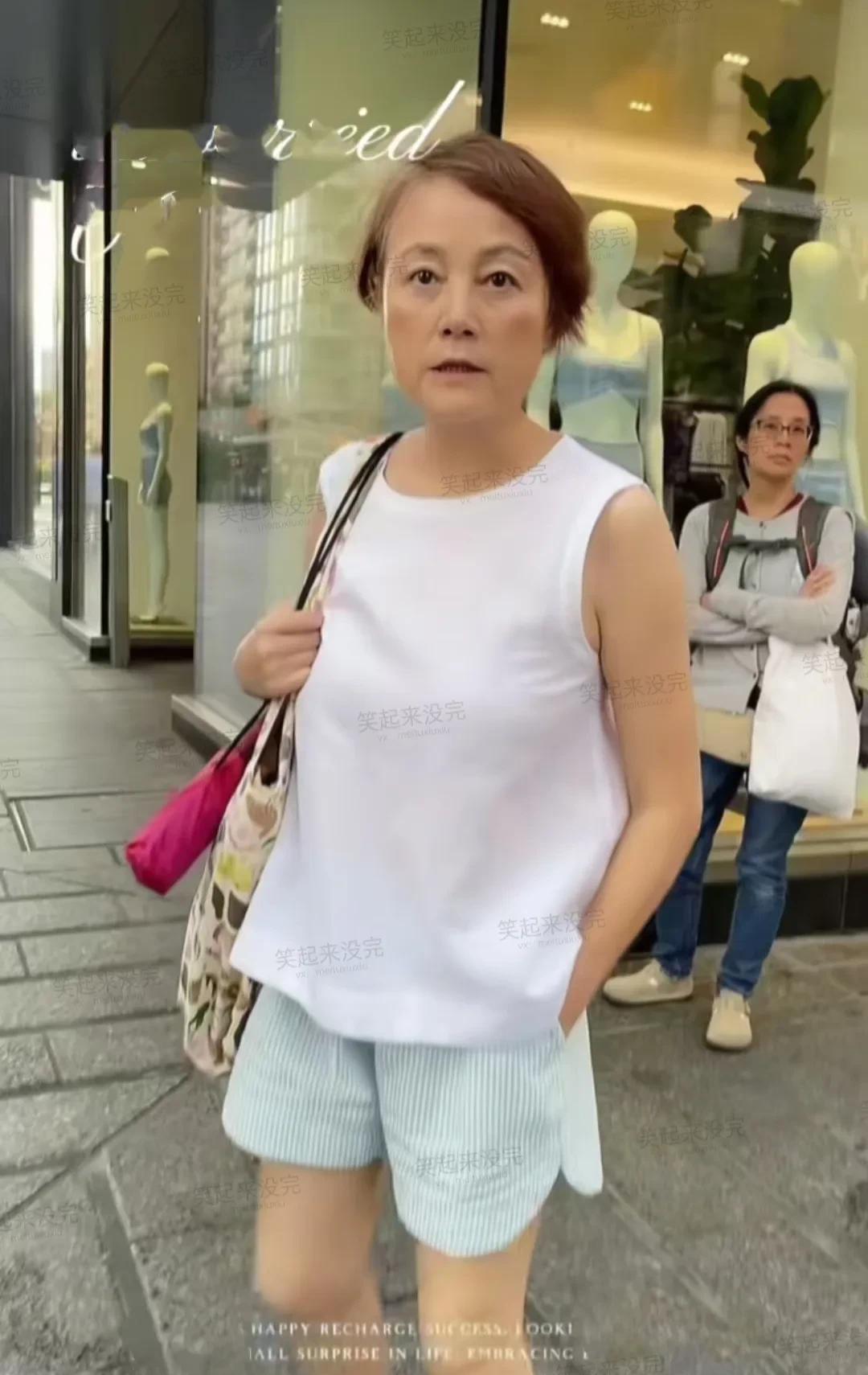 我很不喜欢史晓燕这个网红，发现她顶能蹭热度，完每次都能招来一顿网友的骂，以前我还