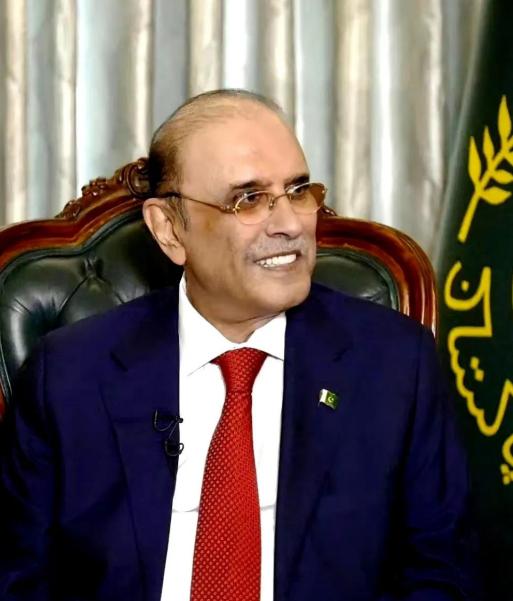 巴基斯坦最近有点“飘”了，以为手握俾路支省那6万亿美元的矿产资源，就能在中美之间