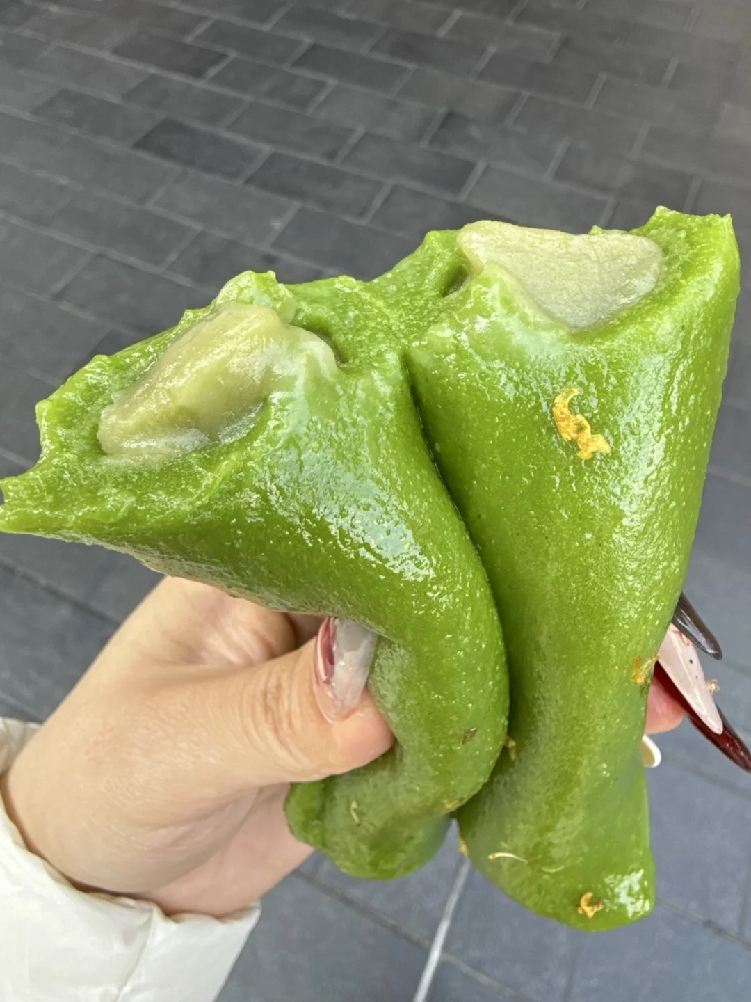 卧槽上海这个！！！巨好吃！！！！！