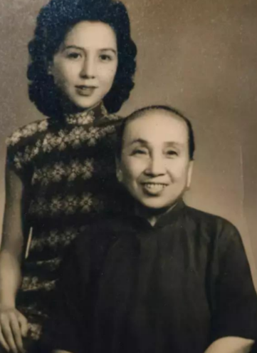 1983年，时隔30年，郑洞国将军的前妻陈碧莲跟他提出了复婚的请求，郑洞国沉思了