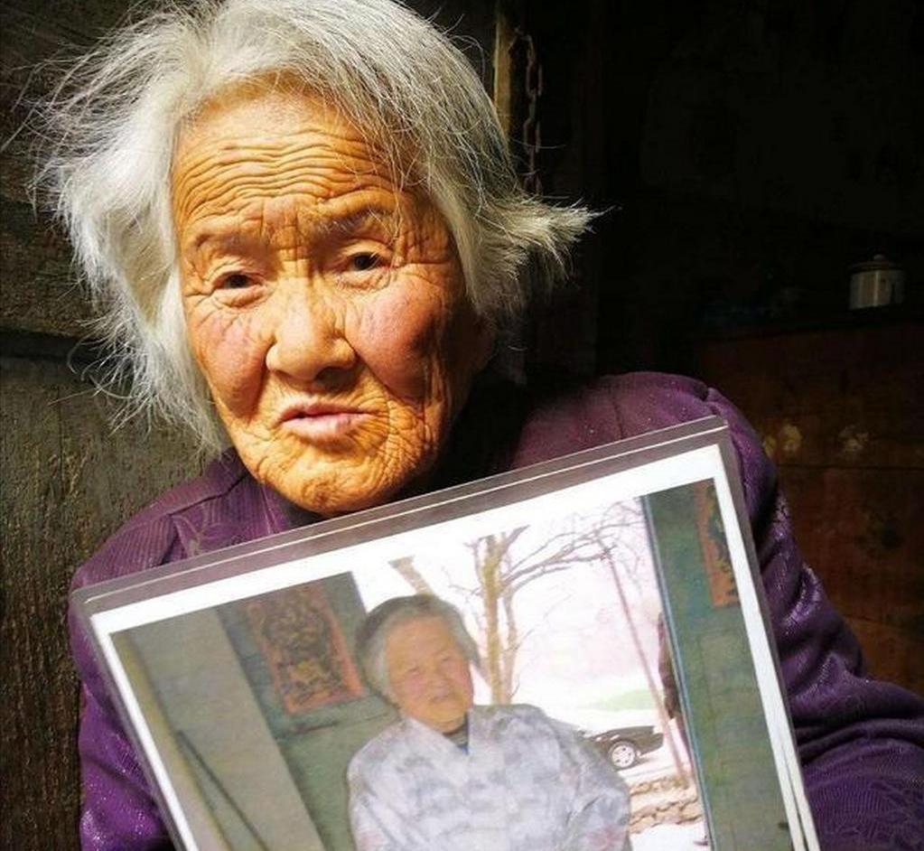 1949年，新中国成立后，陕西一位老太太拒绝上户口，直到她89岁都没有上户口，在