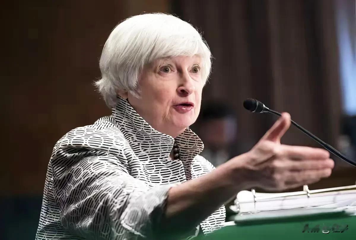 美国财长耶伦曾公开声称，世界没法承受，一个贸易顺差达到，一万亿美元的中国！中国想