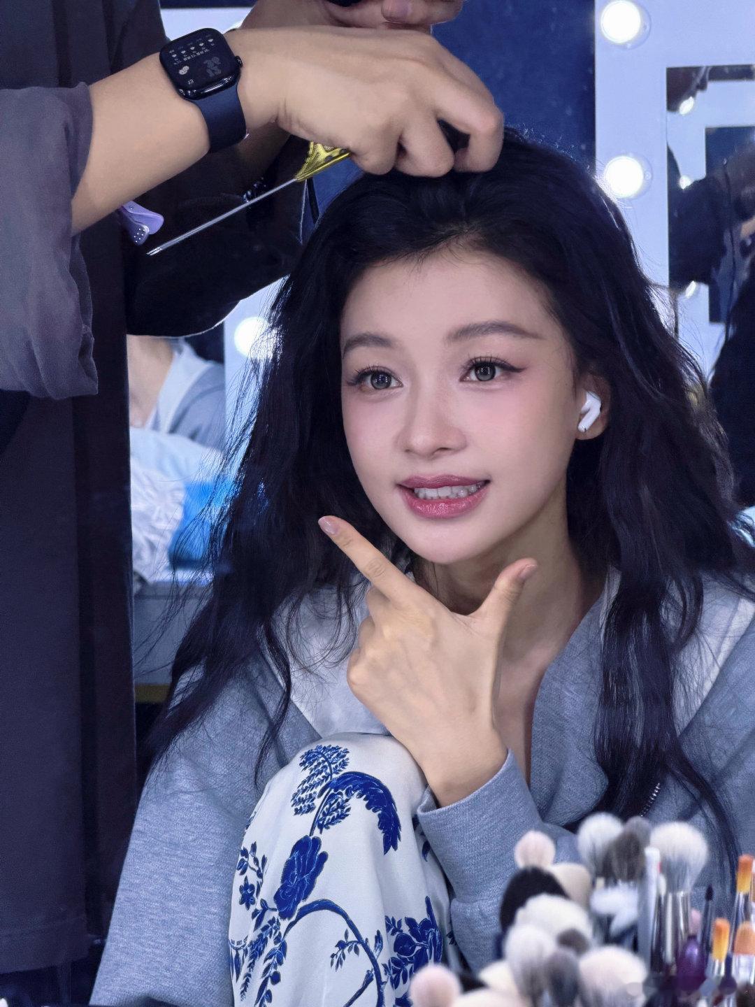 孙怡后台live六连拍啊哈哈哈哈哈好可爱我课前课后就孙怡这样孙怡后台live六连