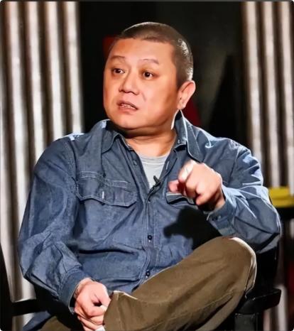 王朔说：“下等人用力，中等人用脑，上等人用人。最牛的是啥也不用，动动嘴皮子就有人