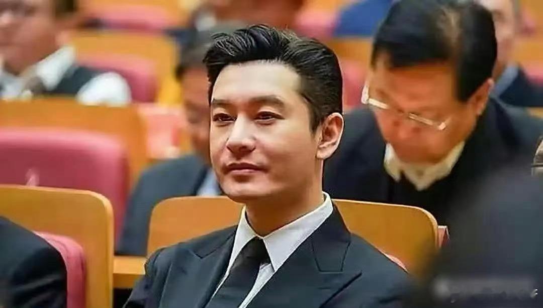 黄晓明公司的旗下艺人没一个红的​​​