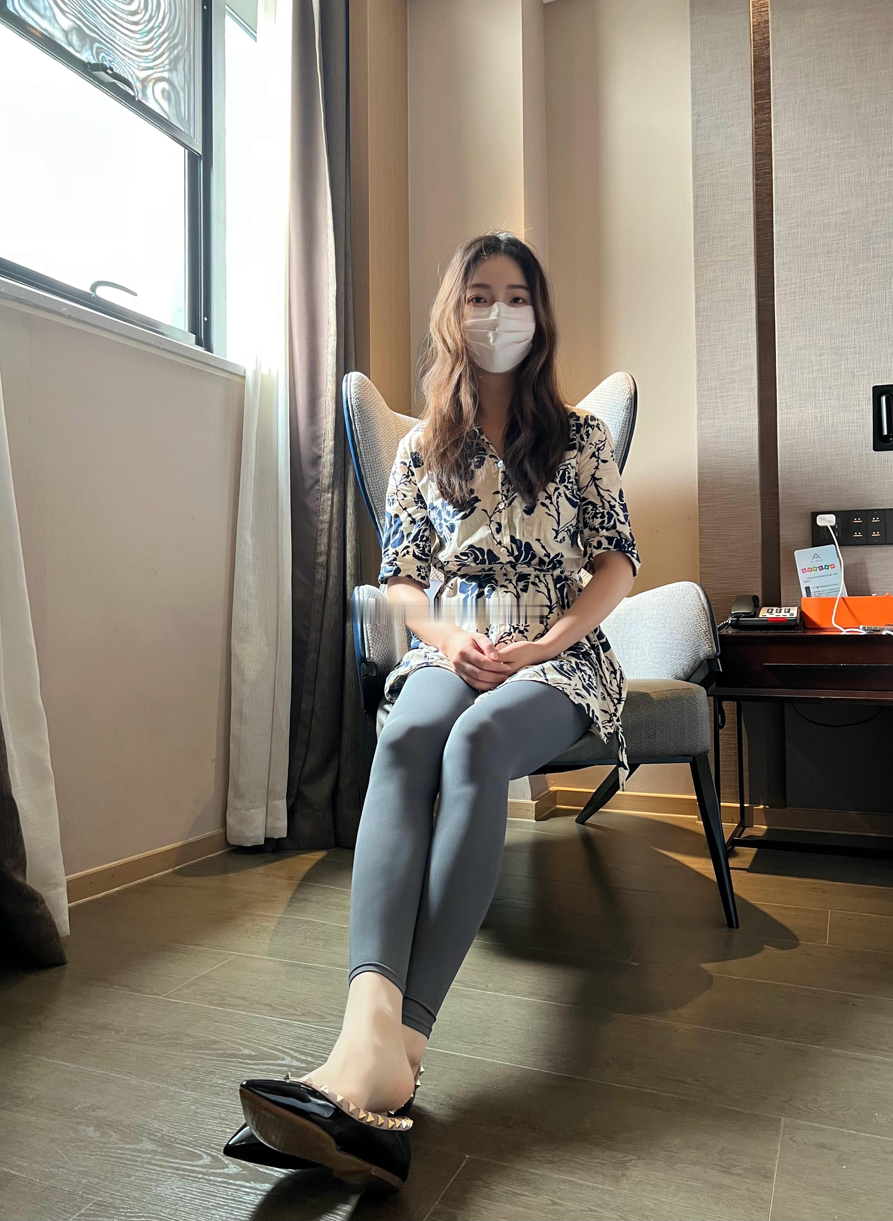 外穿九分袜➕内穿天鹅绒，双倍快乐哈大长腿ootd好物推荐​​​