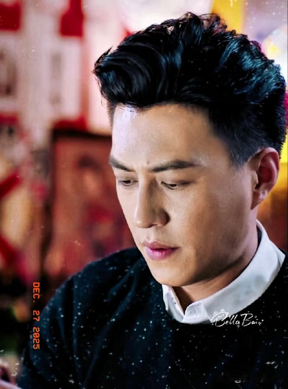 发现没中戏这次是认真起来了，直接倒查五年！连带靳东的那位博导都主动自首了，