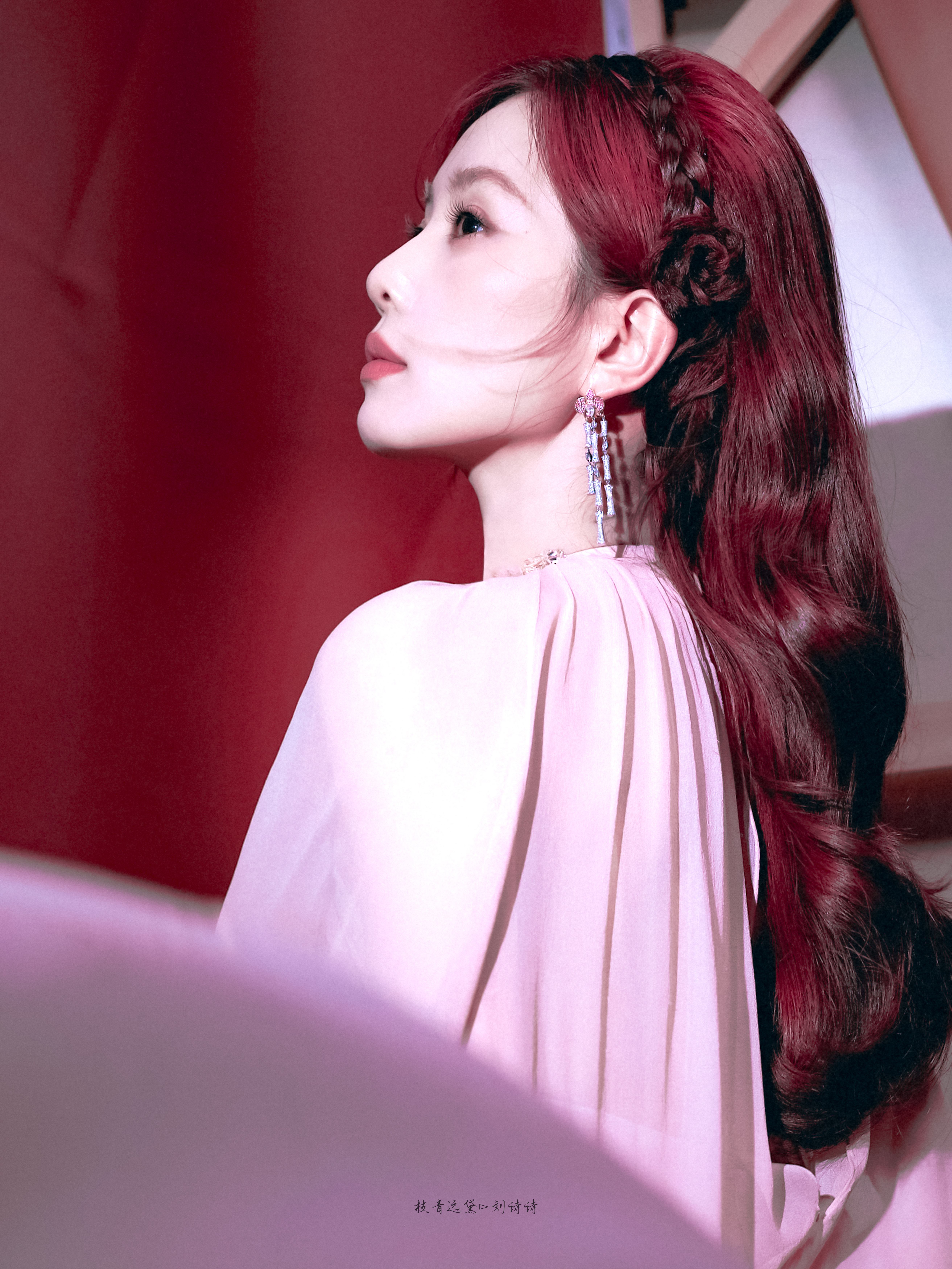 刘诗诗/温柔绮梦💓刘诗诗红发郁金香​​​