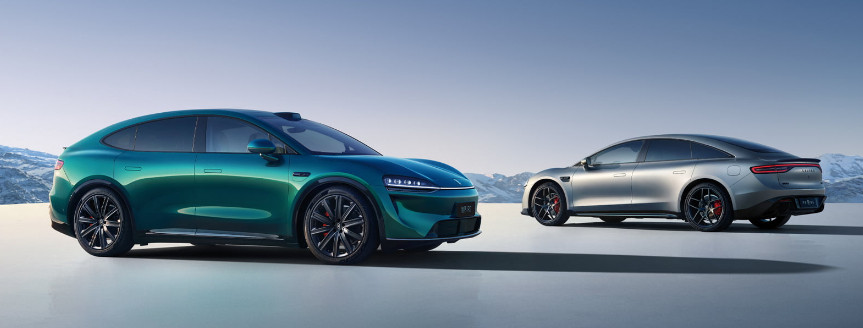 智界十月份10145辆，其中智界R7售出8944辆，梦回巅峰。其中一个关键原因是