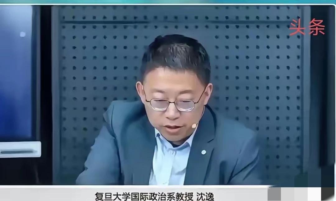 立法哪能围着少数人转？沈逸教授的话真说到了大伙儿心坎里！法治的底色从来都是