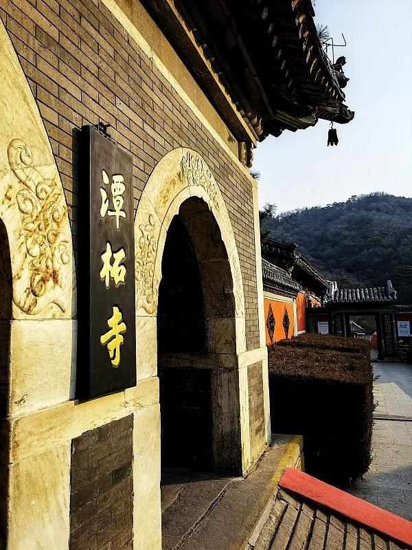 容易读错的地名有哪些？之前和朋友逛北京，指着大栅栏招牌顺嘴读成d