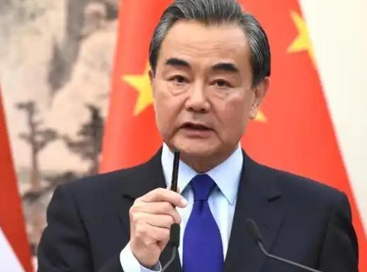 美国专家说：如果中国决定统一台湾，美国将只剩下一条路能选！中国这次准确命名“中国