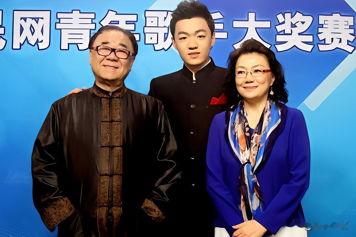 金铁霖的儿子当音乐剧导演了！音乐剧《简·爱》的导演金圣权，正是声乐泰斗金铁
