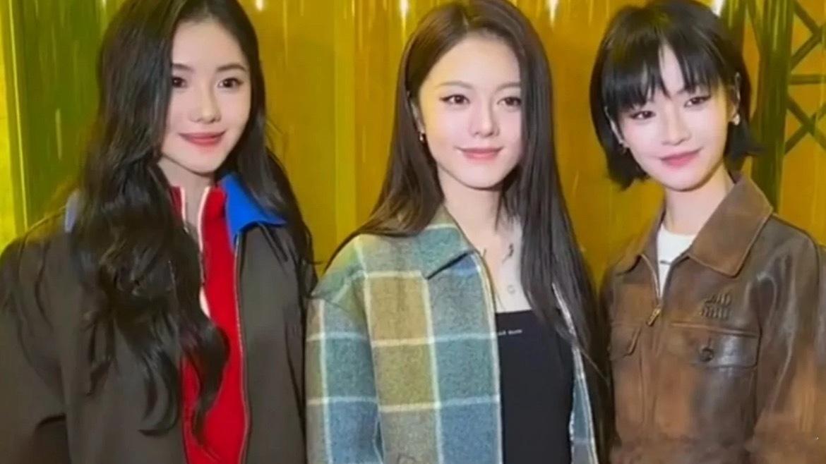 女明星的绝对优势：小头小脸