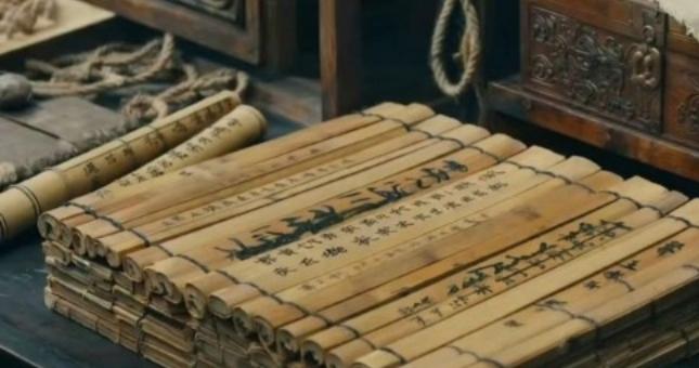 建安二十一年，诸葛亮闷声干大事！为蜀汉攒下争霸家底公元216年，刘备结束荆