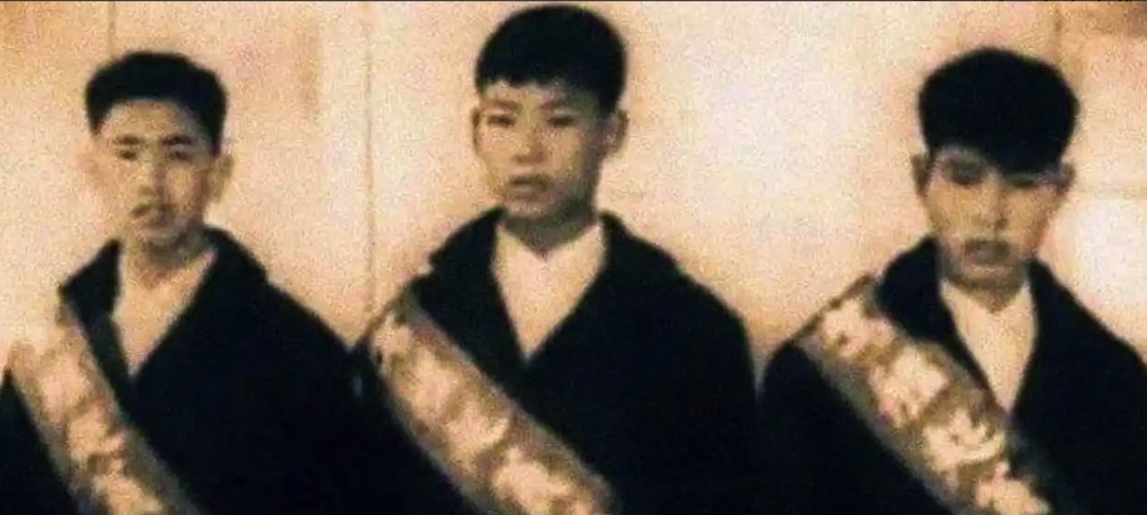 1966年，吴氏三兄弟杀害了7名战友后，夺舰逃去了马祖岛。蒋介石得知后，派飞机准