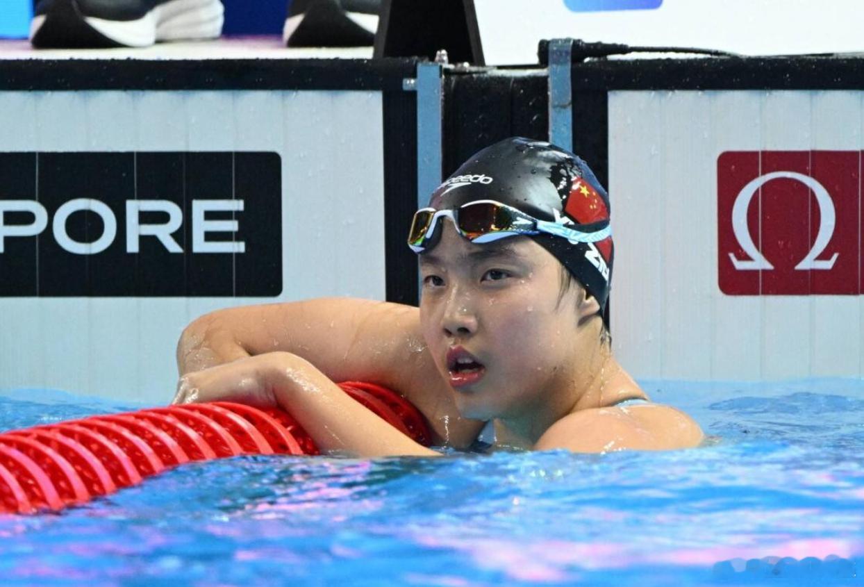 12岁于子迪面临游泳生涯第一场严峻大考但今晚她将挂上奖牌创造第四项世锦赛匪夷