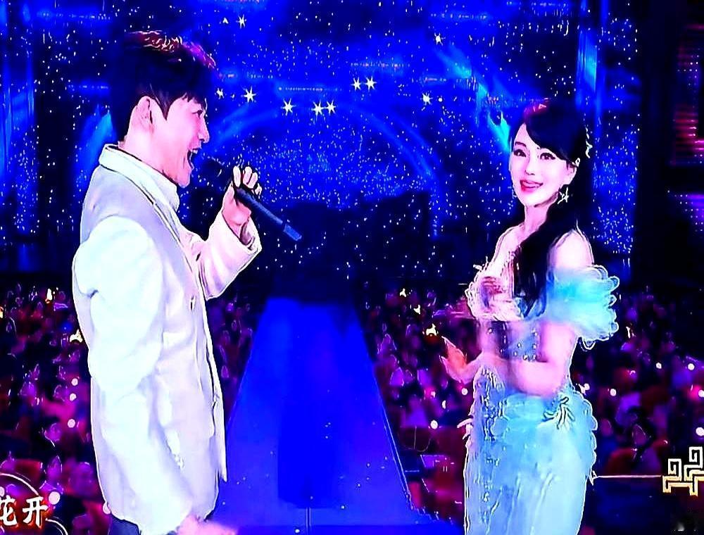 伊能静每年砸七位数在脸上，每一克糖都是敌人。再看苏有朋，我才明白人有两种活法。