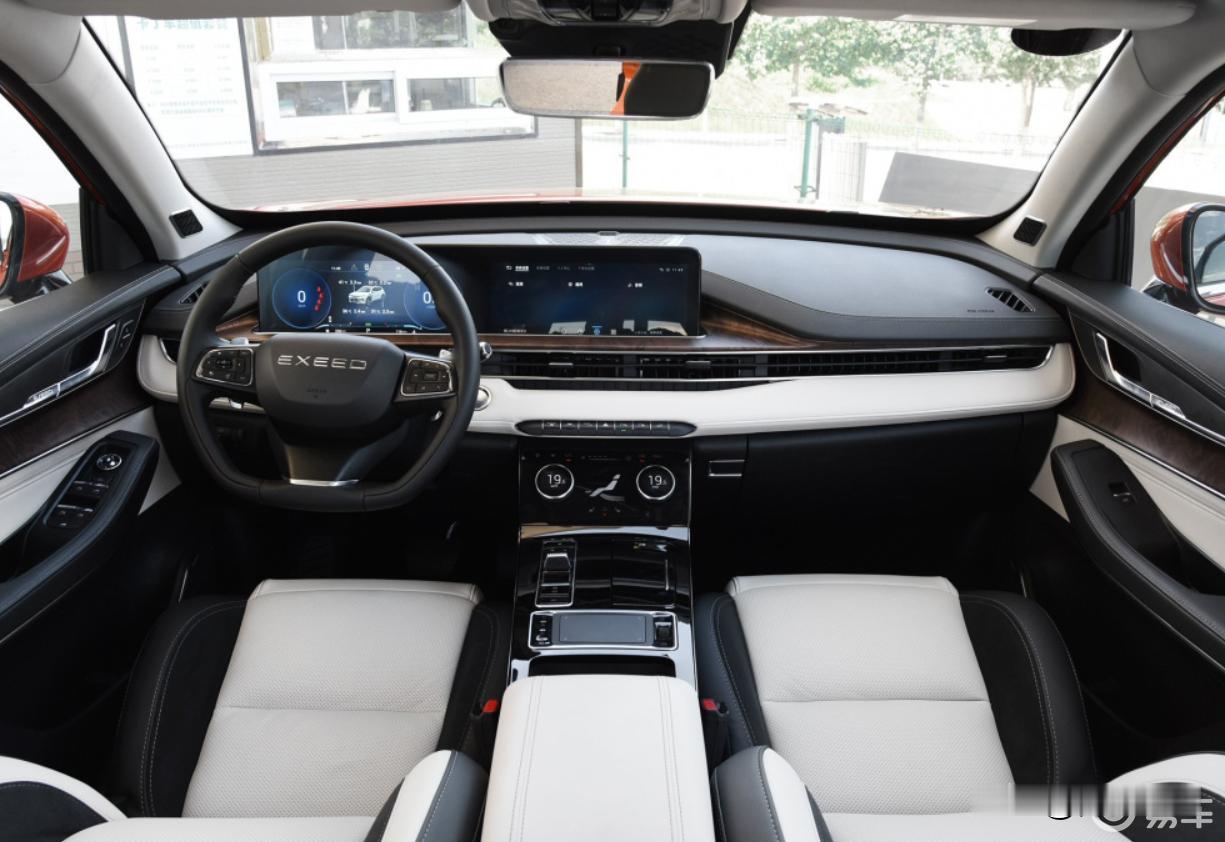 2025年车企汽车累计出口量数据：1. 奇瑞：119.9万辆2. 比亚迪