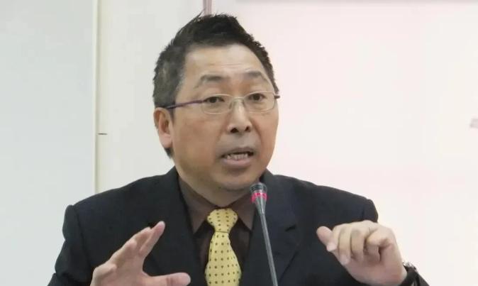 5月6日，台湾知名名嘴唐湘龙直接当众质问国民党内部人士，直白点破岛内很多人