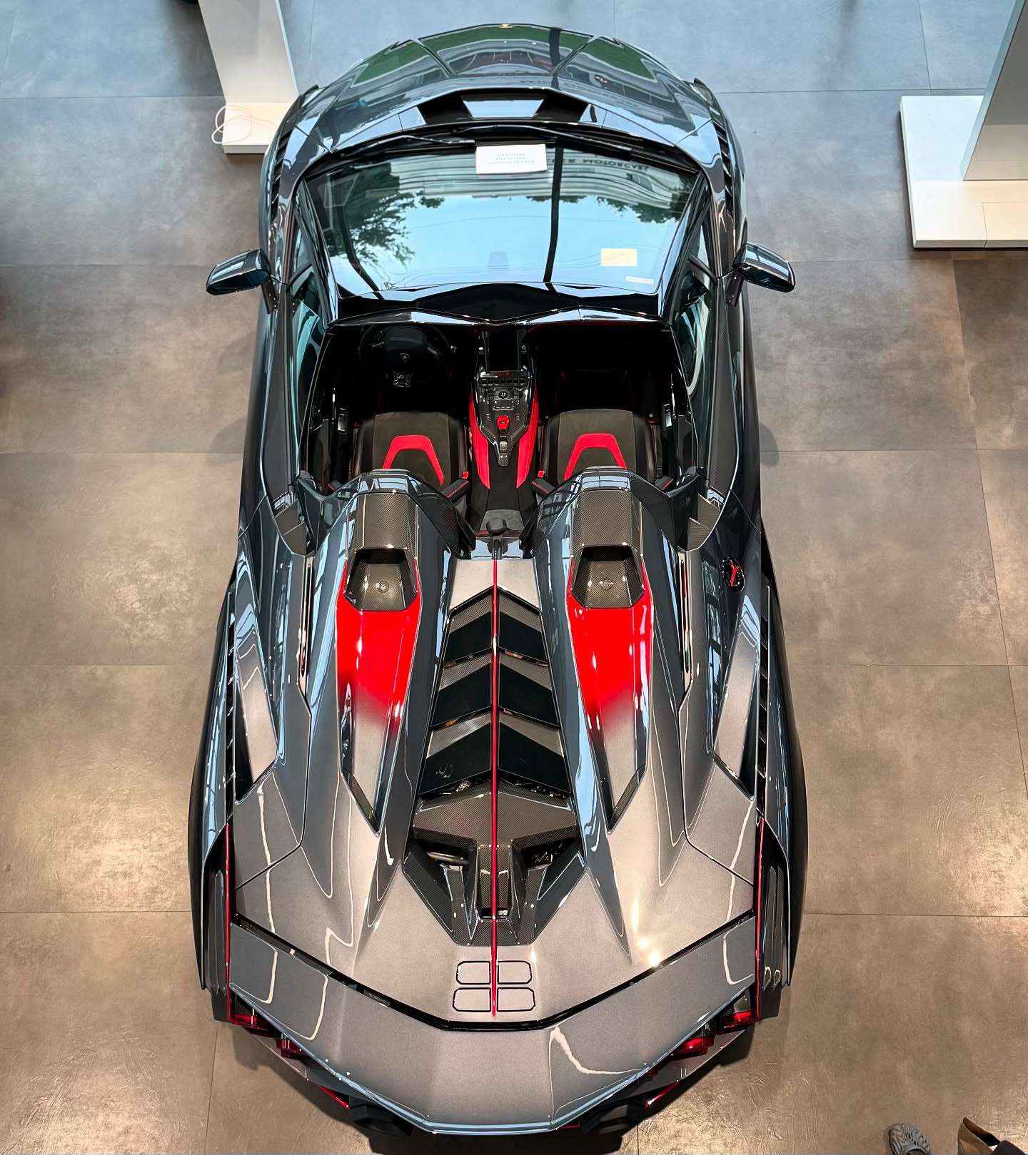 兰博基尼SianRoadster🔥🔥系列中的第1辆，共19辆！...兰