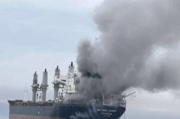 印度新德里电视台（NDTV）报道，伊朗已经允许两艘印度油轮“普什帕克”号和“帕里