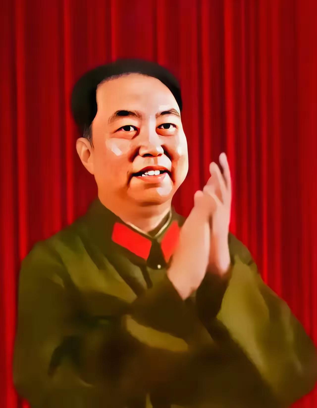 为什么现在越来越多的普通人是那么的怀念华国锋主席？首先，他是毛泽东主席晚年亲