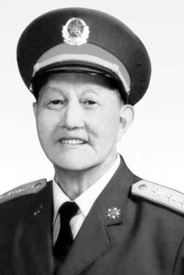 1946年洪学智到东北后部队饥寒交迫，国民党军需官找上门：我有粮食、药品、棉布、