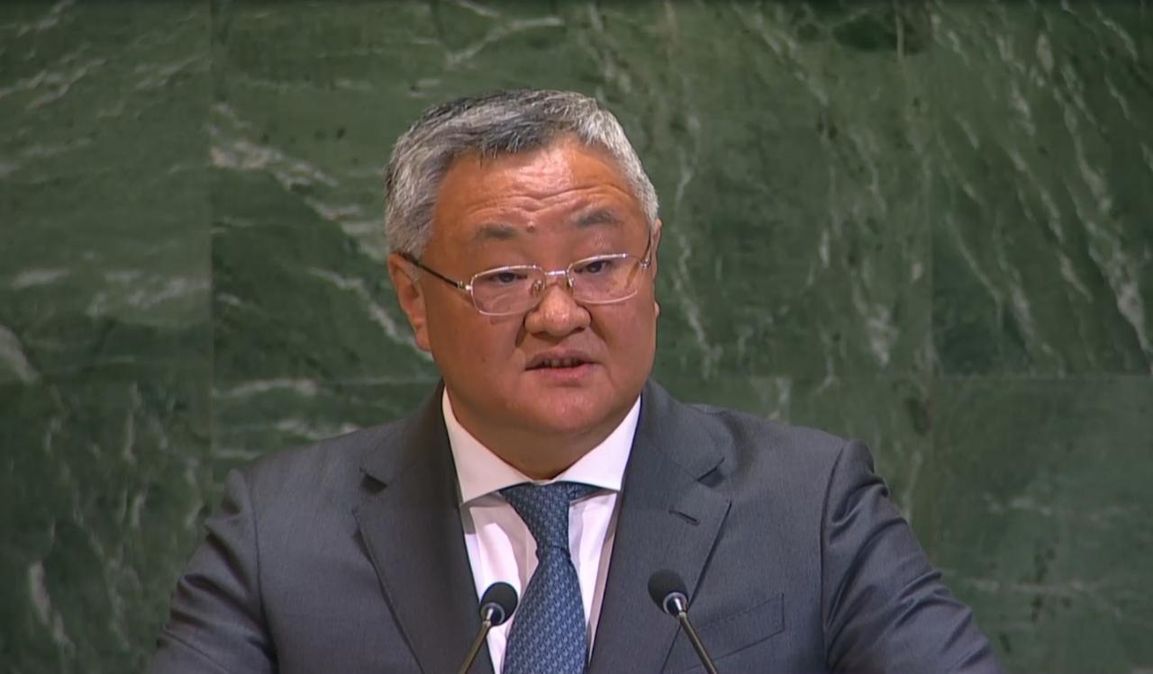 18日联大召开全会审议安理会改革，日本等国再度要求成为安理会常任理事国，中国常驻