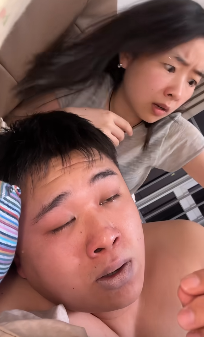 发烧到40°老婆突然笑了是咋回事？