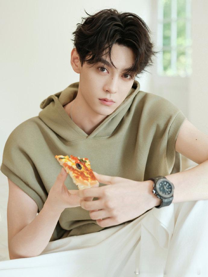 郫县说田栩宁要演我们的少年时代2里面的老师角色，这瓜怎么有点可信呢，毕竟剧是时