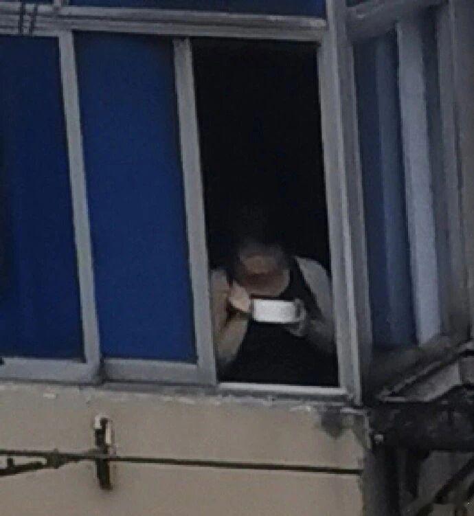 气氛到这了，不看就不礼貌了！