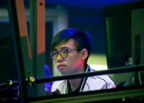 关于TI复出的事情，超哥深夜吐露心声：我觉得我牛逼的我自然就会去，我觉得我打得过