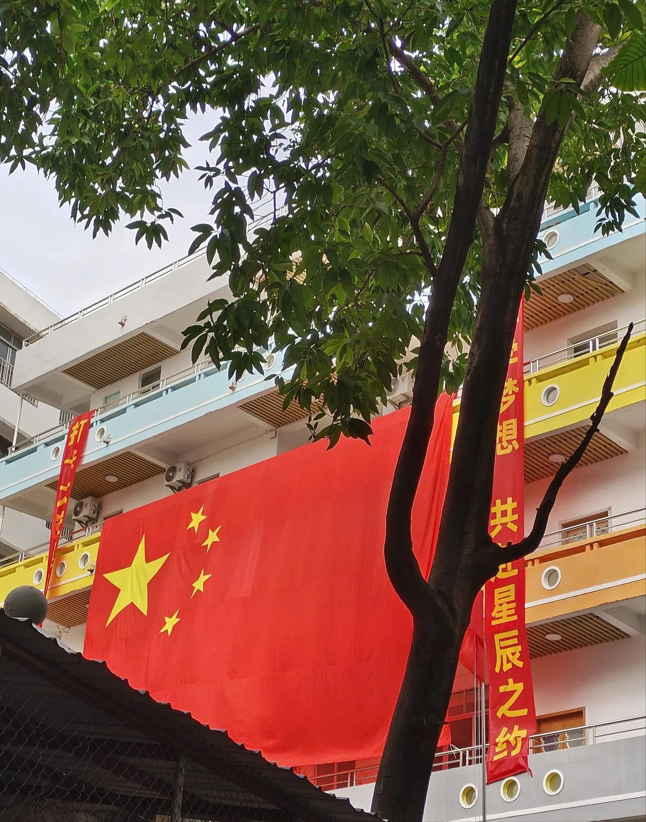 中日交恶甚至可能引发战争。2026年亚运会在日本名古屋举办，还有不到一年的时