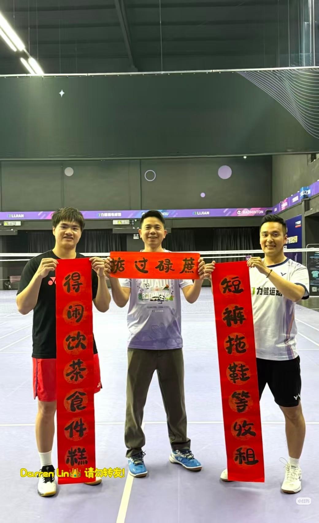 好可爱啊，脸蛋子肥肥的😘