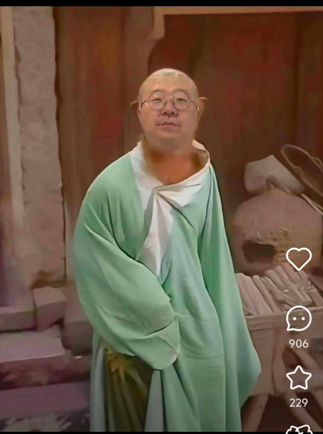 李诞，你不要太搞笑[大笑][大笑]​​​