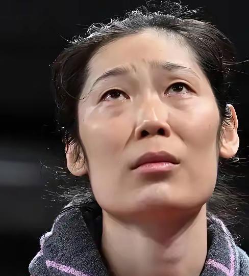 实话实说，不管排协是否改组女排教练组是否更换队员，看过世锦赛决赛阶段的比赛都知道