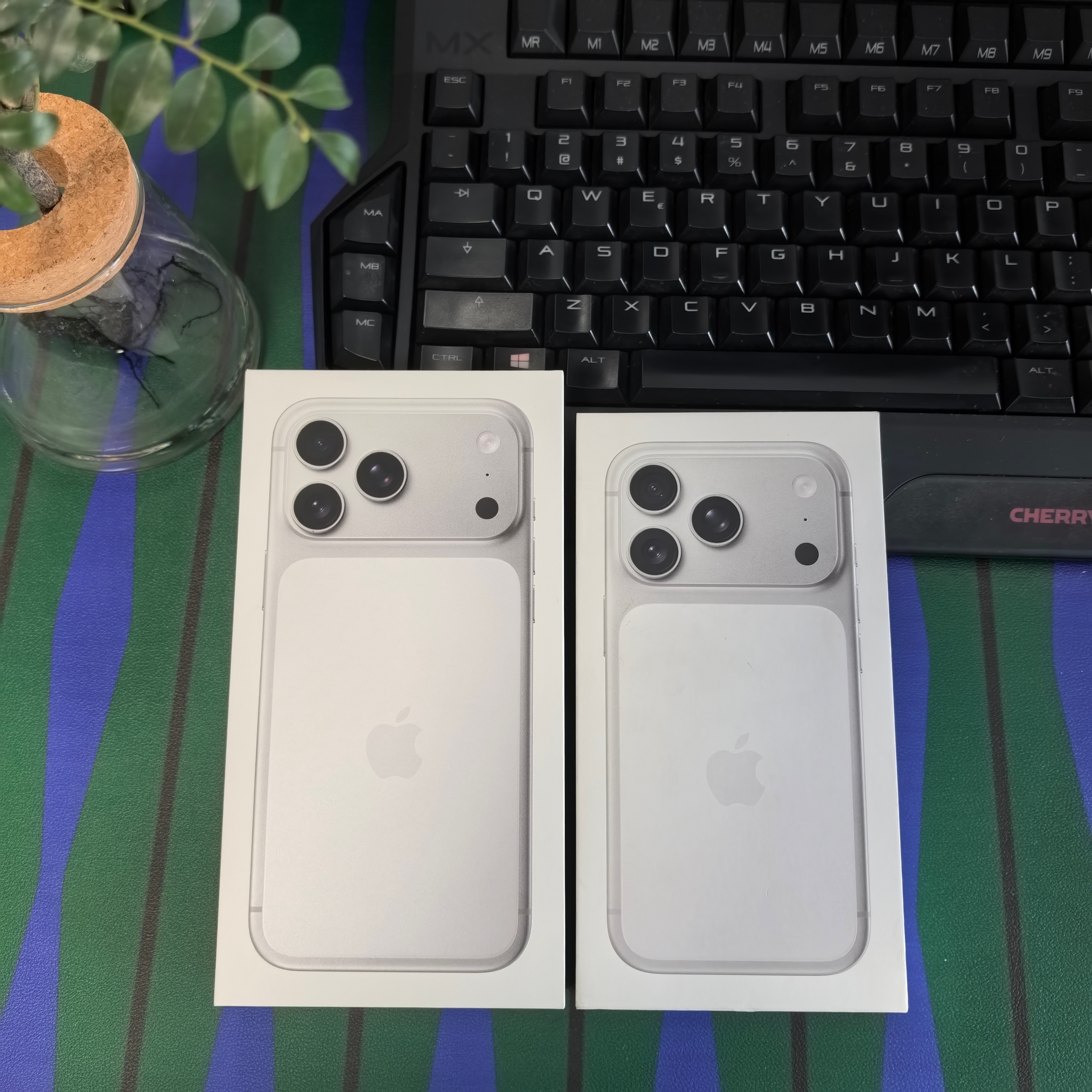 天猫618的8999的iPhone17ProMax256G发货贼快，周五