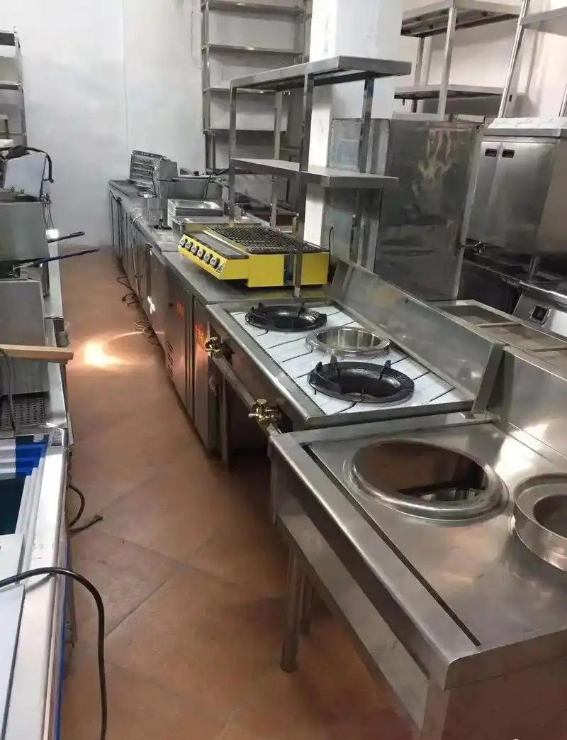 二手餐饮设备回收：从“暴利”到转型的阵痛曾几何时，二手餐饮设备回收是众人眼中