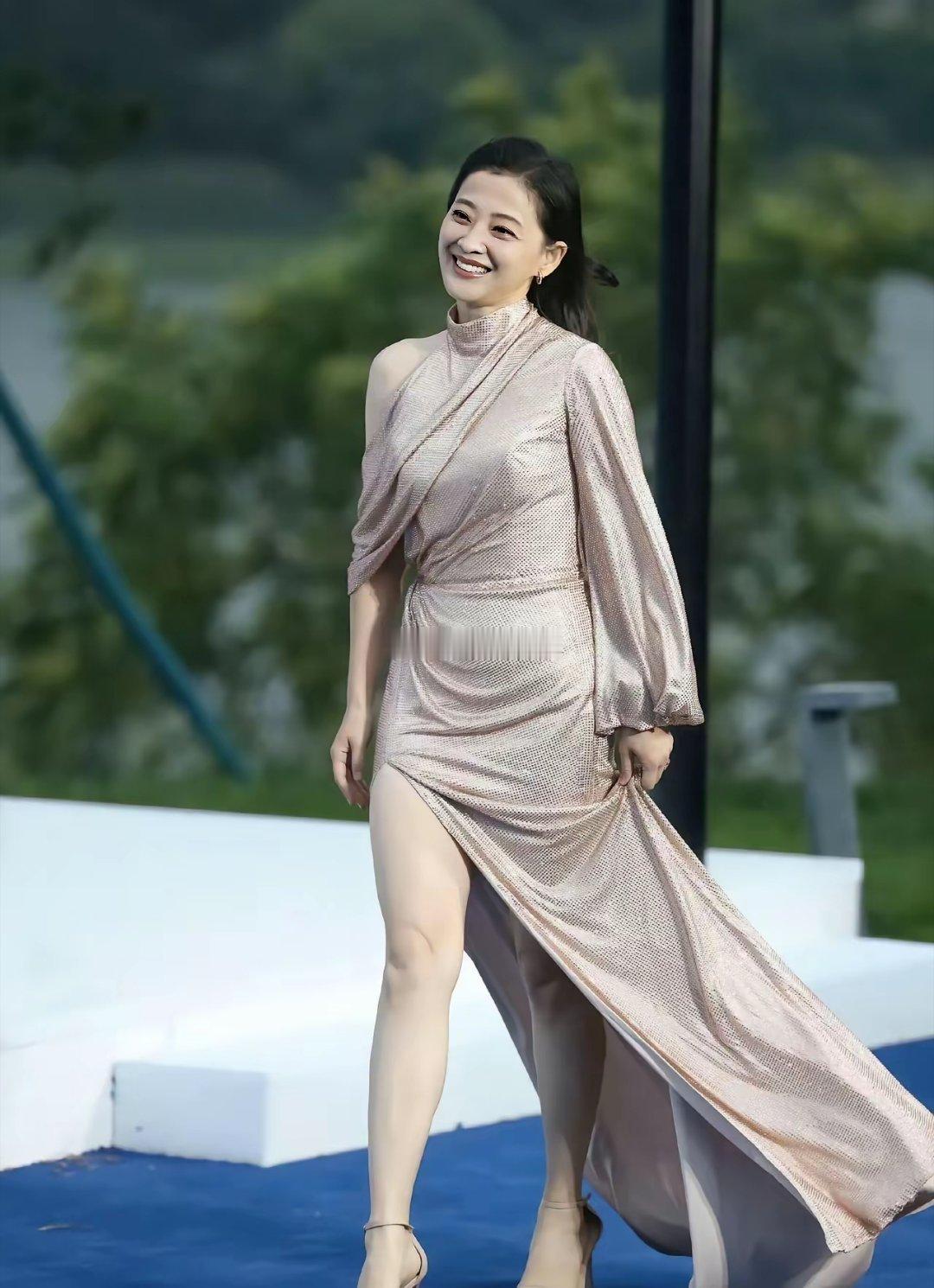 撞衫不可怕谁丑谁尴尬