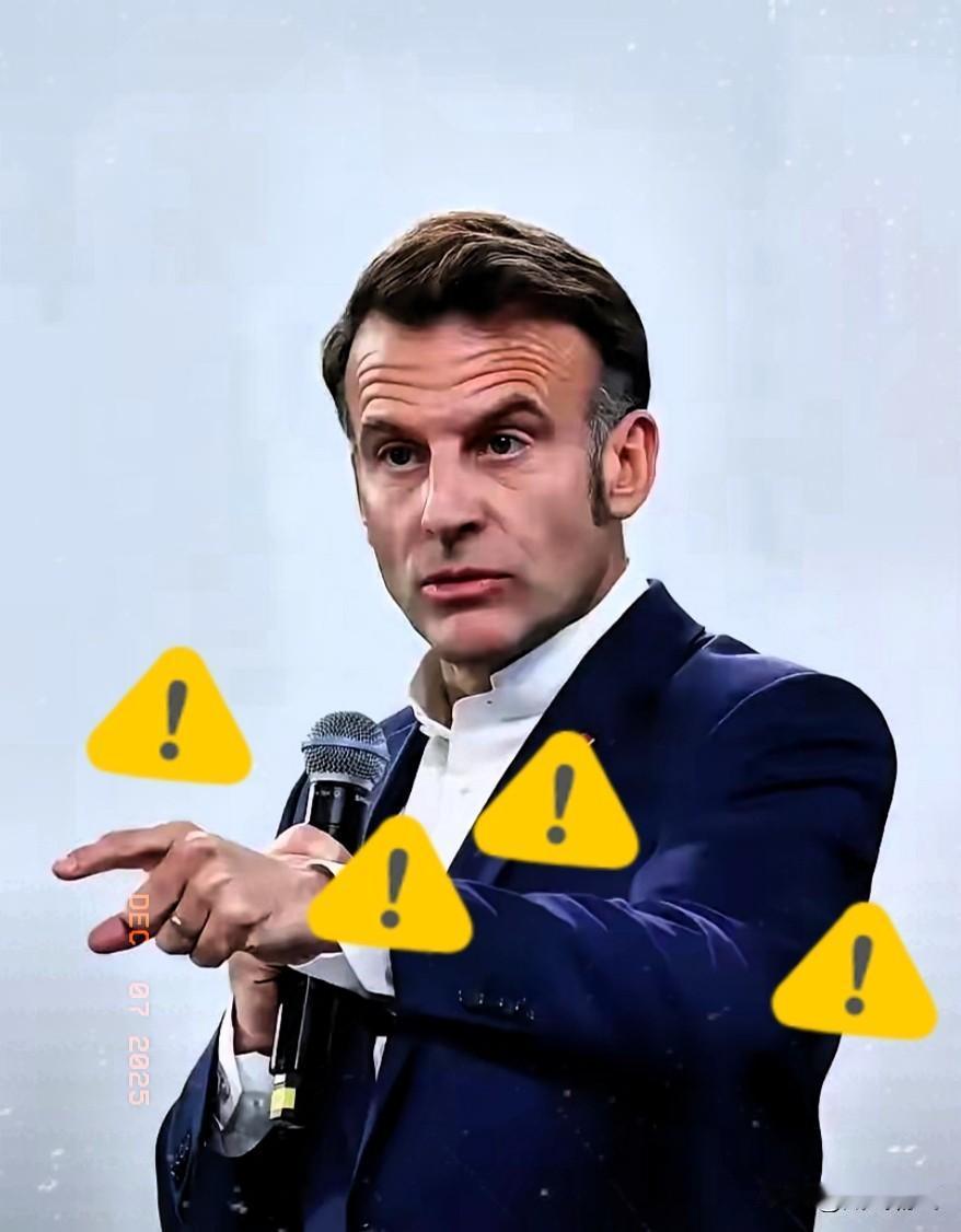 马克龙，这个变色龙又变了！12月5日，刚结束对中方访问的马克龙，前脚刚离境就