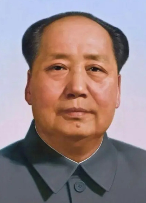 1949年，毛主席远赴苏联，离开前特意嘱咐李克农，等我一离开北京，你须把一人给我