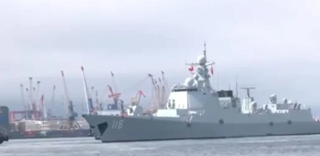 中俄海军8月1日至5日开始举行演习，不针对任何国家，是不针对任何国家哦。目前中