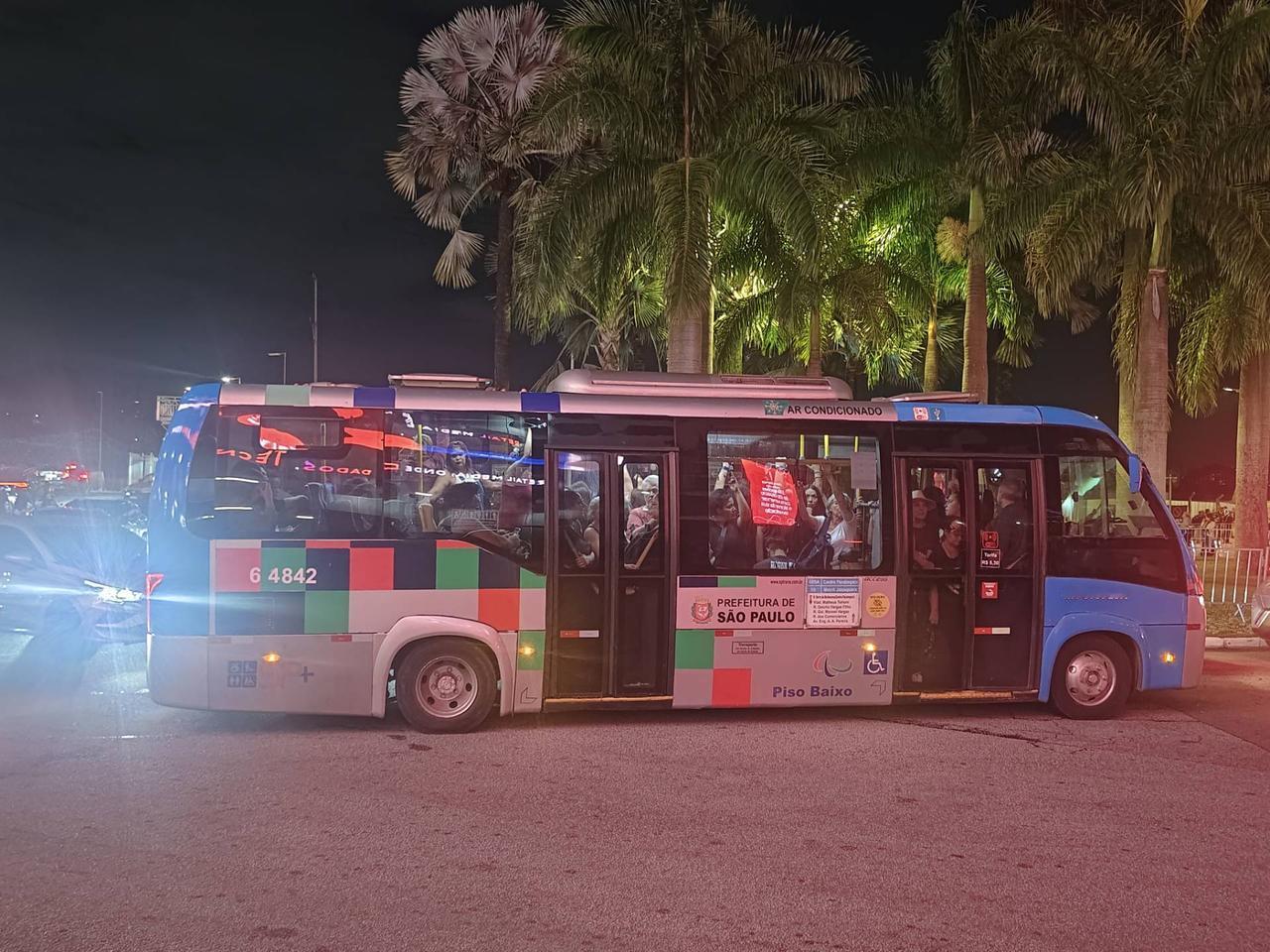 脱团，一个人前往巴西，用实践证明，巴西并不是想象中的那么可怕！第一天晚上8点