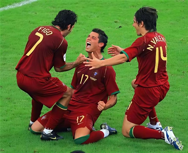 C罗参加的5届世界杯个人表现及葡萄牙队成绩一览：1.2006德国世界杯（21岁，