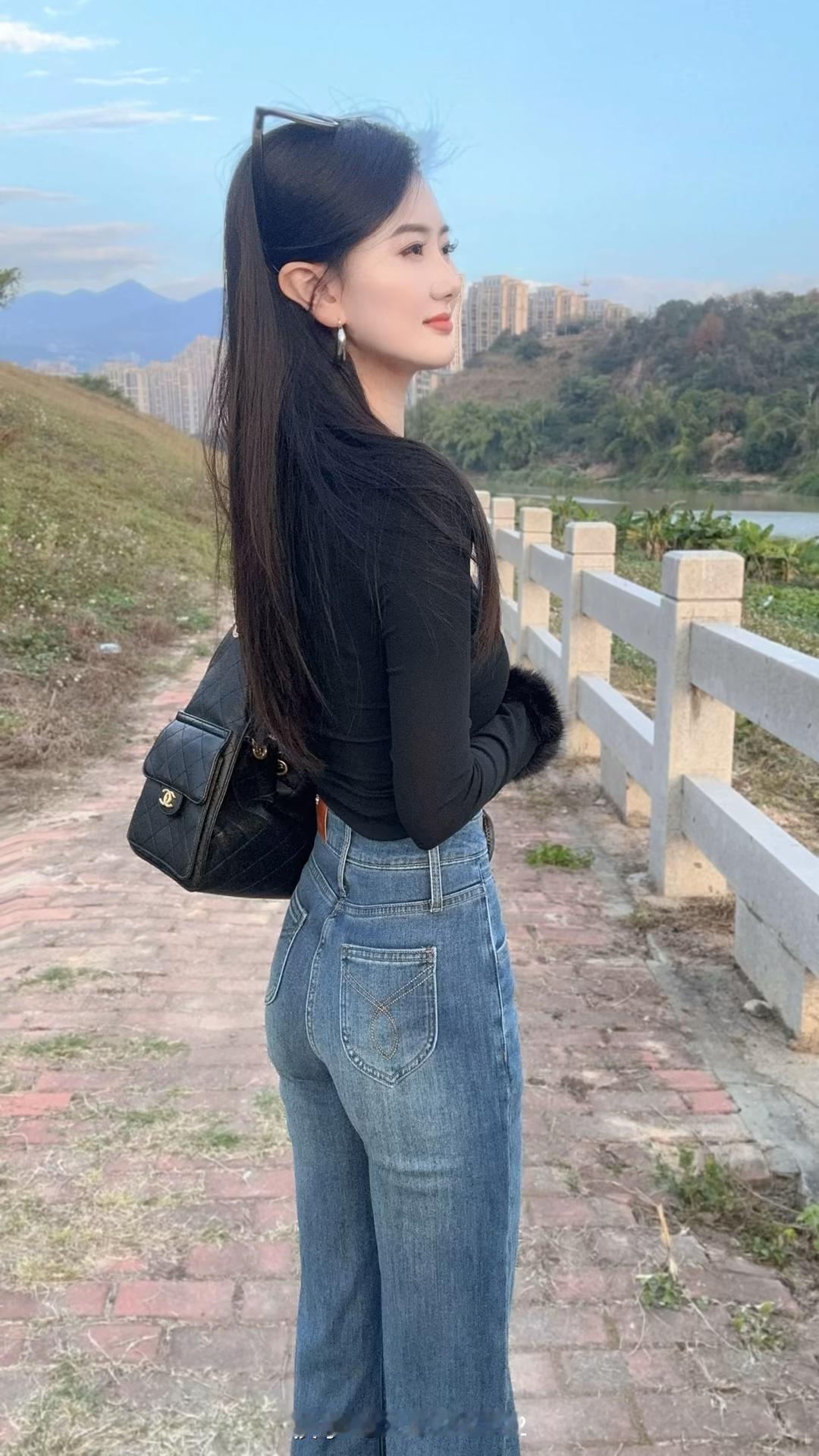 晒图笔记大赛你爱吃的菜我记着，我怕冷的手你暖着，爱就是这些细碎的小事。