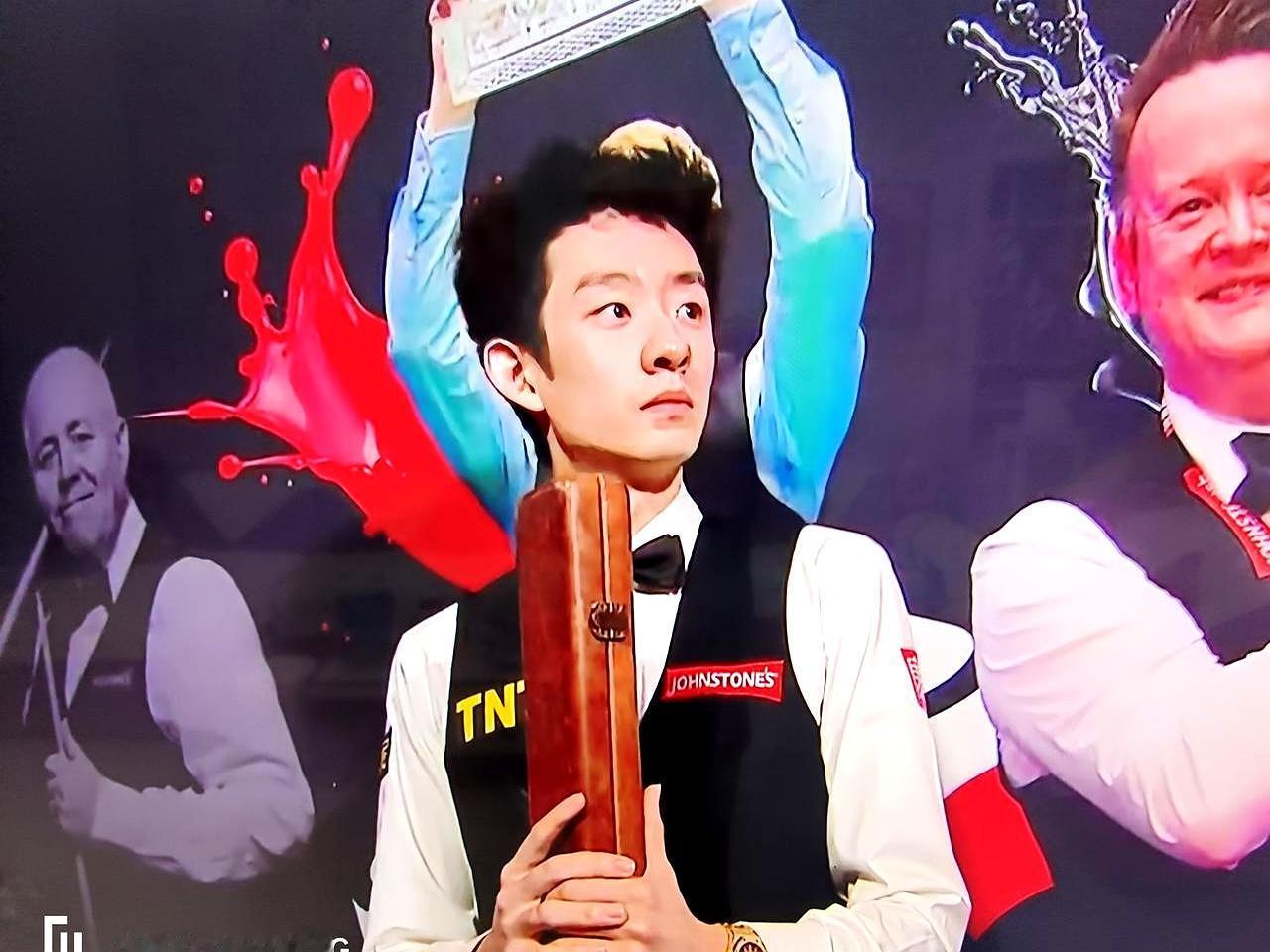 0.5秒逆转失败，他仍赚了70万22岁第一次进大师赛，吴宜泽就把世界第二逼