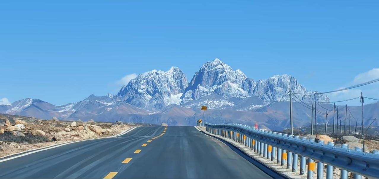 南宁成为今年春节的顶流是一次美妙的错位！今年春节来到南宁旅游的旅客超过1200万